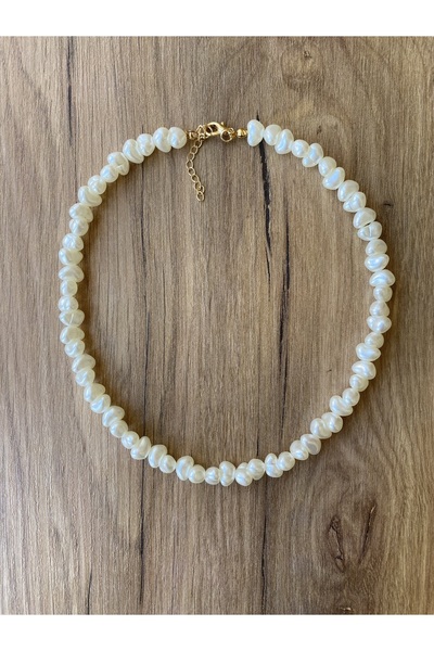 Stoneday Off-White Trapezoid Pearl Gold Detailed Summer Pearl Bead Necklace