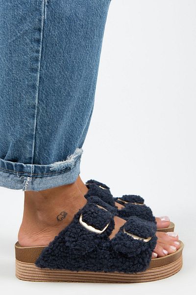 Manijero Papuci de damă Selina Furry Textile Furry cu cataramă dublă bleumarin