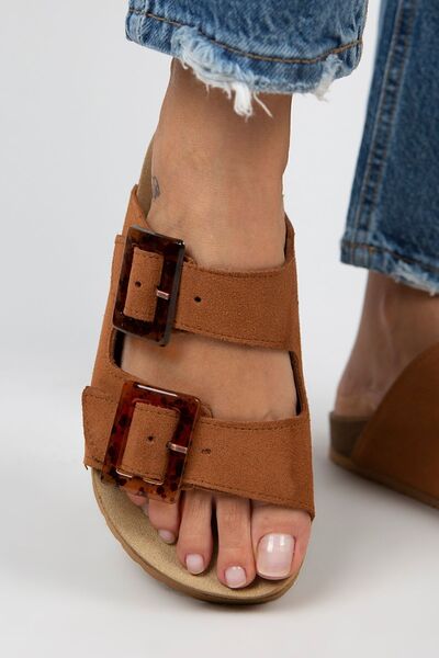 Manijero Γυναικείες γνήσιες δερμάτινες παντόφλες Alona με διπλή αγκράφα