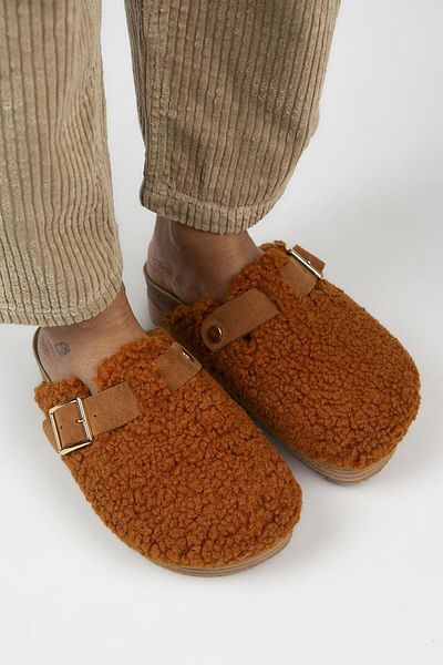 Manijero Juno Women's Textile Furry Genuine Leather Belted Buckle Tan Slippers