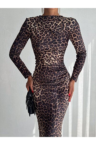 Genel Markalar LEOPAR DESENLİ DRAPELİ KADİFE KUMAŞ ELBİSE