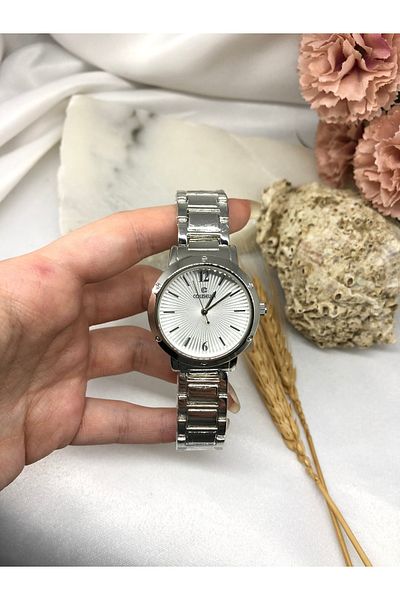 Coliseum Round Silver Inside Patterned Women's Wristwatch