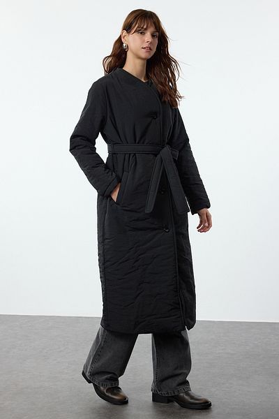 Trendyol Collection Palton matlasat supradimensionat, lung, cu centură neagră, hidrofugă - TWOAW25MO00186