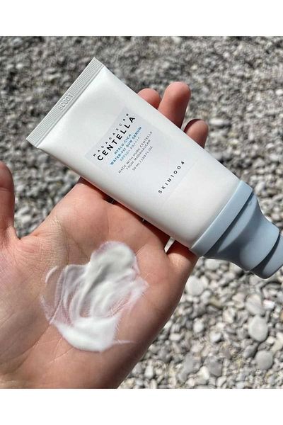 Skin1004 Centella Hyalu-Cıca Water-Fit Sun Serum Spf50 Pa 50ml