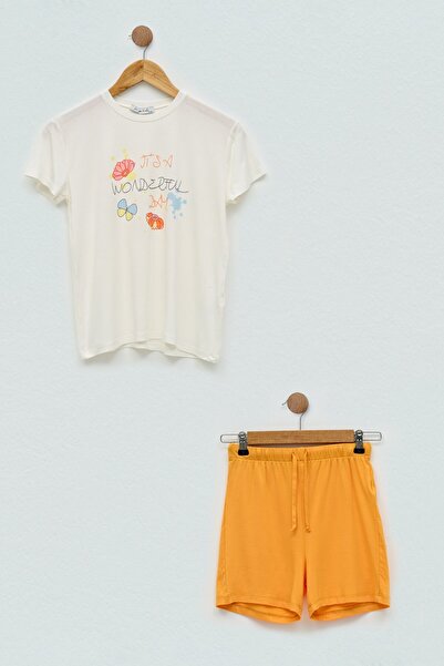 for you kids 4-Piece Strong Printed Ecru Pajama Set