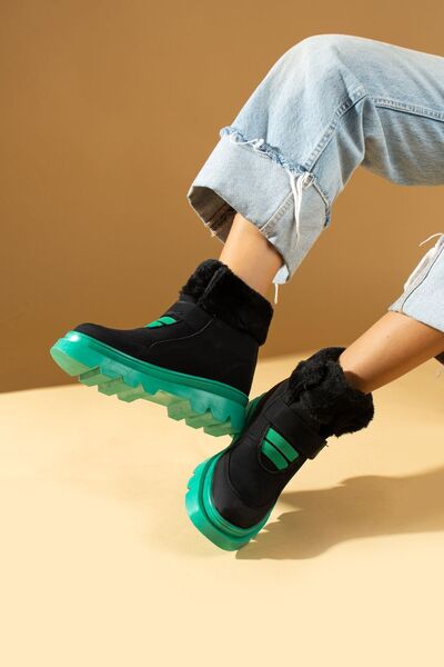 Pembe Potin Children's Black Green Fur Lined Velcro Comfortable Sole Boots