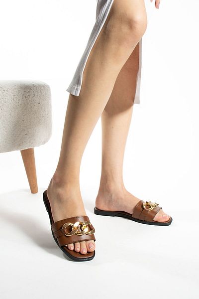 Moda Devrin Tan Chain Detailed Women's Slippers Outdoor and Home Slippers