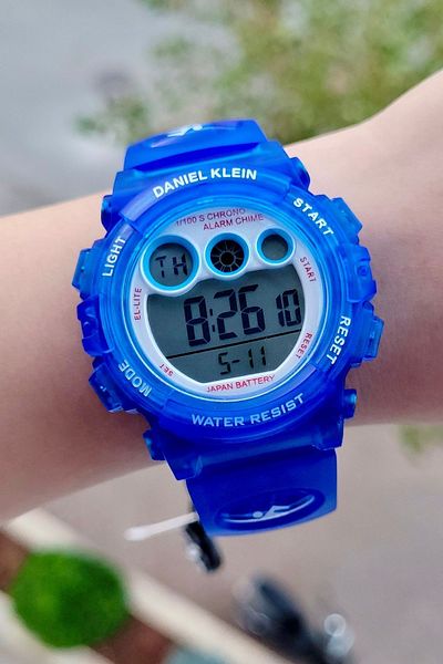 Daniel Klein Blue Color 6 Different Light 5 Atm Children's Wristwatch