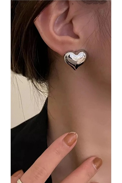MAKSESUAR Silver Colored Women's Bombed Heart Earrings