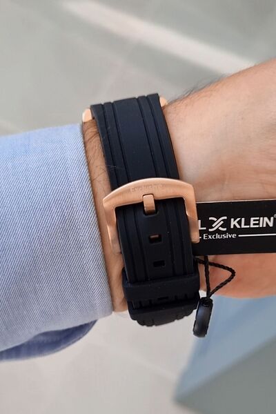Daniel Klein Exclusive Model Fonksiyonlu Siyah Kadran Siyah Silikon Kayış Erkek Kol Saati