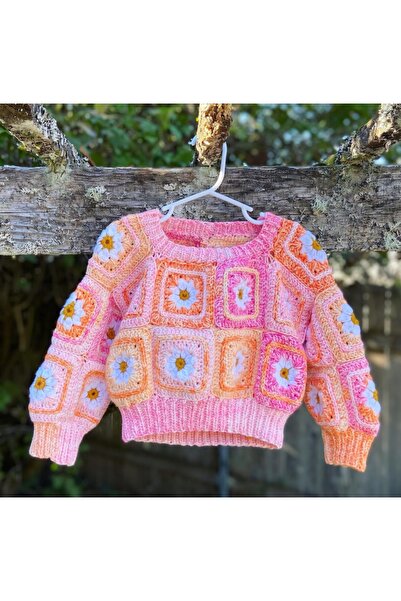 El örgüsü El Örgüsü Çiçek Motifli Kız Çocuk Kazak