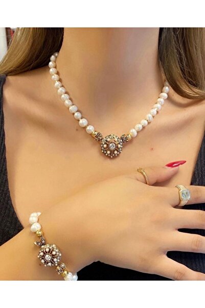 Takkı by Handan Kültür Incisi Tasarım Kolye Ve Bileklik Takım Fiyatıdır