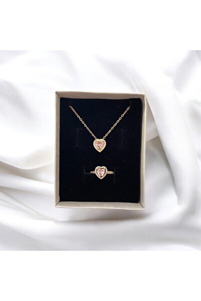 My Home Carpet قلادة وخاتم من الفولاذ بنمط قلب وردي - الأميرة