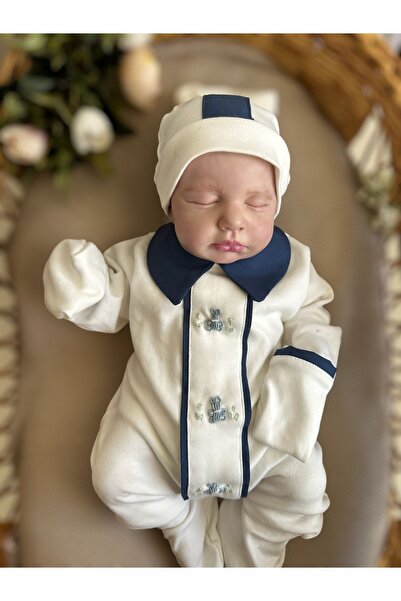 Mama Miel Baby Lacivert Kumaş Detaylı Mavi El İşi Ayıcık İşlemesi Tulum ve Şerit Detaylı Bere Şapkası