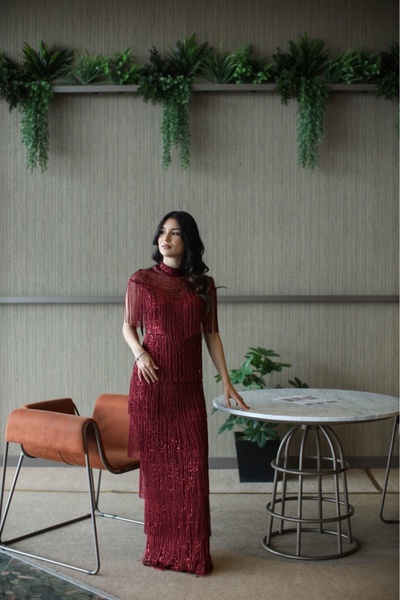 stargate Bordo Püsküllü Nakışlı Yırtmaçlı Kına Elbisesi