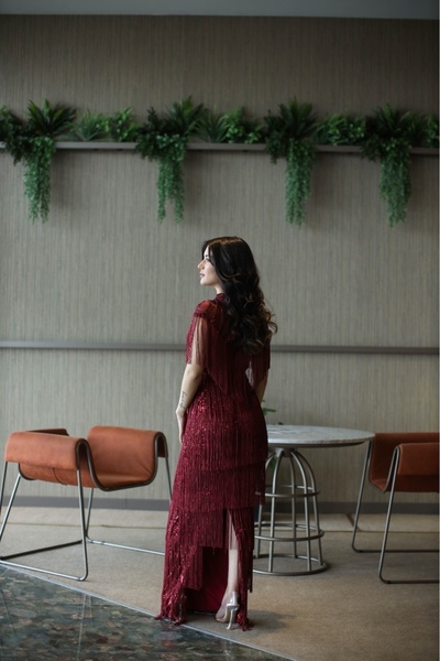 stargate Bordo Püsküllü Nakışlı Yırtmaçlı Kına Elbisesi