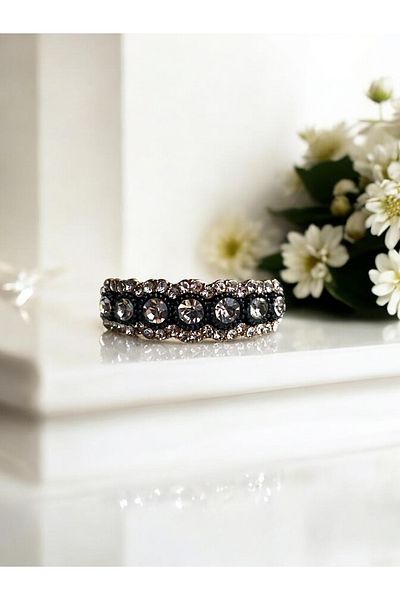 FAYRA ACCESSORIES Diamond Mounted Ring