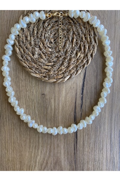 Stoneday Off-White Trapezoid Pearl Gold Detailed Summer Pearl Bead Necklace