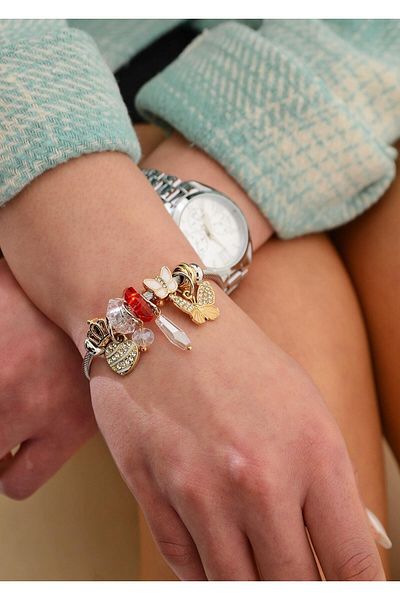 Duke Nickle Gold Red Butterfly Charm Bracelet - Elegant Design with Stone Detail Heart and Butterfly Figures
