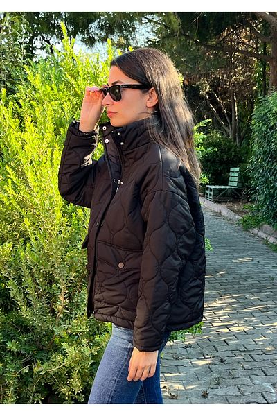 Love The Wind Black Quilted Coat - Side Bendable