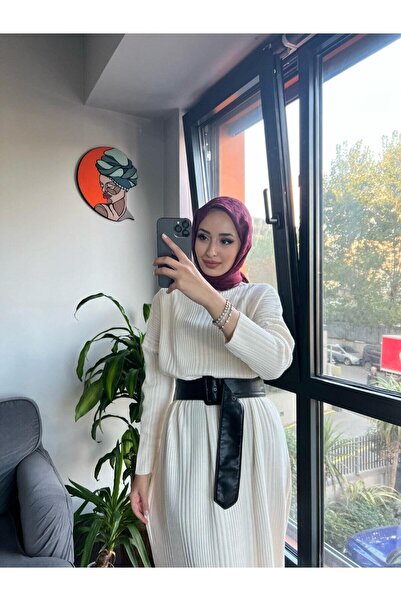 modabirsen Ecru pletené šaty – volné, stylový design, ladící 38-44