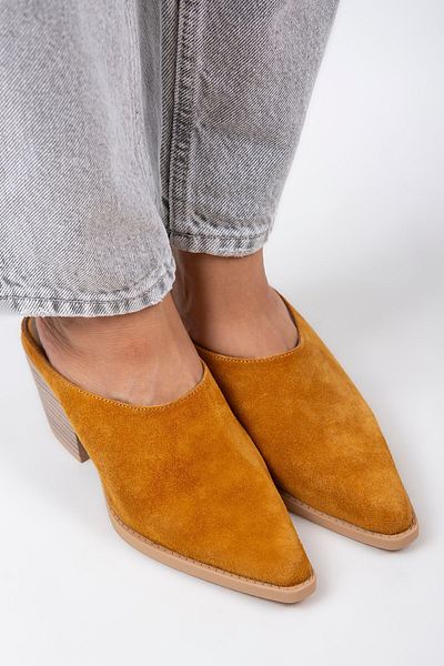 Manijero Stella Femei din piele naturală Western Mustard - Papuci din piele intoarsa