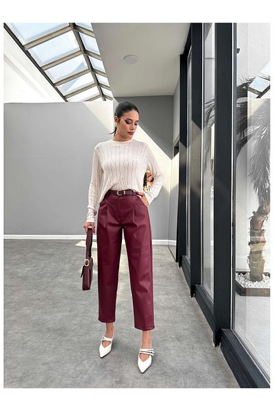 ESRAHELVACI Buckle Gold Leather Trousers