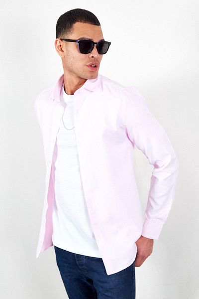 Manche Pink Men's Easy-Iron Standard Fit Regular-Fit Oxford Shirt