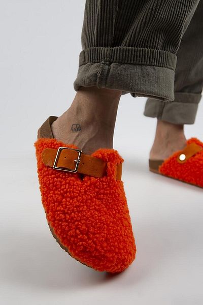 Manijero Suzen Teddy női textil szőrme valódi bőr övcsatos narancssárga papucs