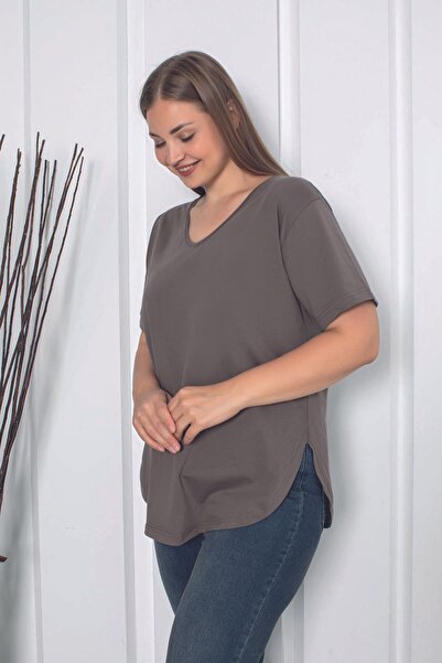 Trendbade Butik Large Size Women's V-Neck T-shirt