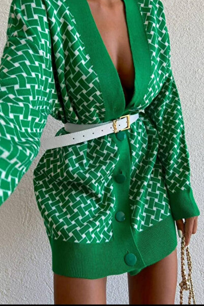 Cockatoo Women's Loose Cardigan - Knitted and Buttoned