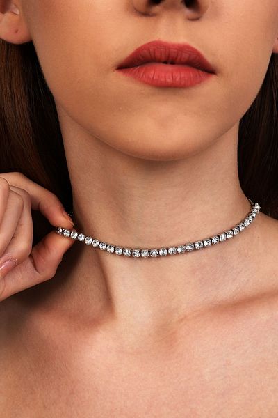 Furtek Aksesuar فستان سهرة نسائي بصف واحد من الكريستال والزركون والفضة والألماس وقلادة لحفلات الزفاف والخطوبة والحناء والحفلات الراقصة