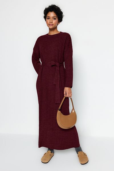 Trendyol Modest Πλεκτό φόρεμα μπορντό με ραβδώσεις TCTAW24EB00008