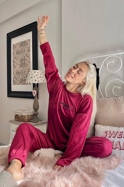 Pijamaevi Weinrotes, gemustertes, exklusives Damen-Pyjama-Set aus Samt