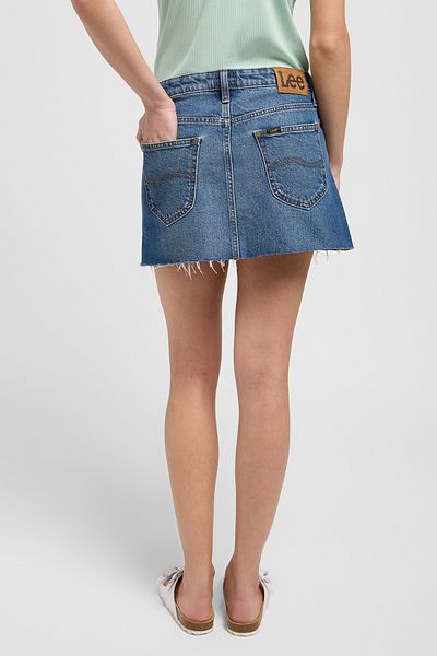 Lee Blauer Minirock – Facetten des Designs