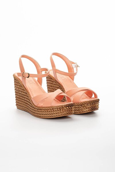 GULT Women's Wedge Heeled Cross Sandals Salmon