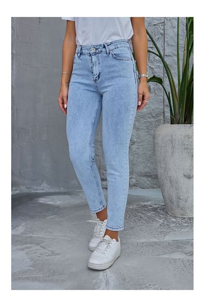 Elif Özbey Butik Eisblaue Mom-Jeans aus Lycra