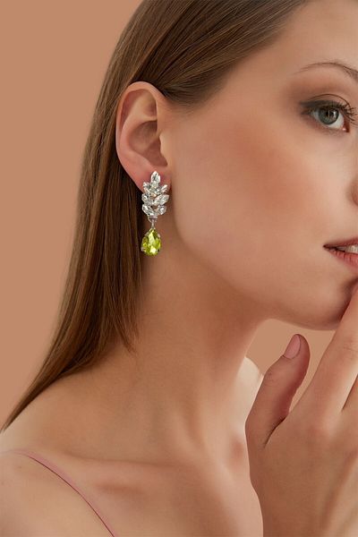Furtek Aksesuar Women's Yellow Clara Leaf Diamond Crystal Stone Model Silver Hanging Daily Evening Dress Prom Earrings