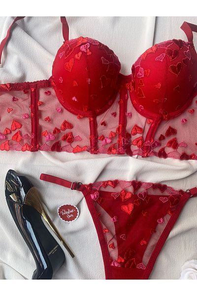 ARONA Heart Supported Bralet Set