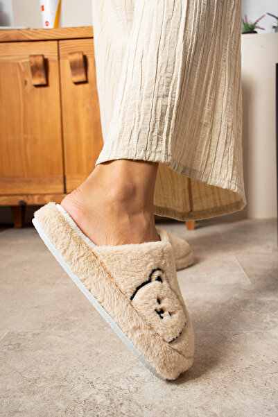 bykujo Kışlık Kadın Ev Terliği | Ayıcık Figürlü  Nakışlı | Kaydırmaz Taban