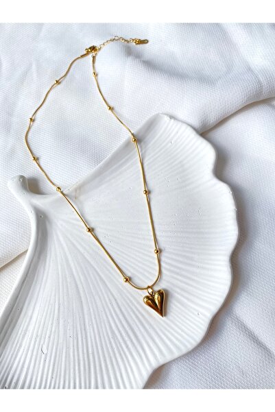 saren aksesuar قلادة نسائية بسلسلة دوريكا - قلب ذهبي منحني وكعب
