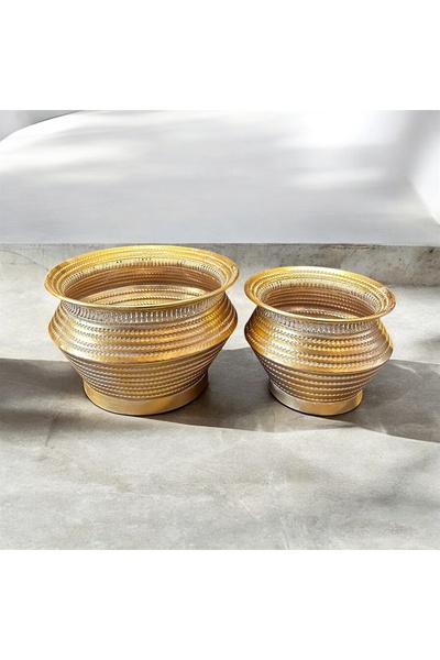 THE LİNSE Metal Dekoratif 2 li Saksı takımı ?