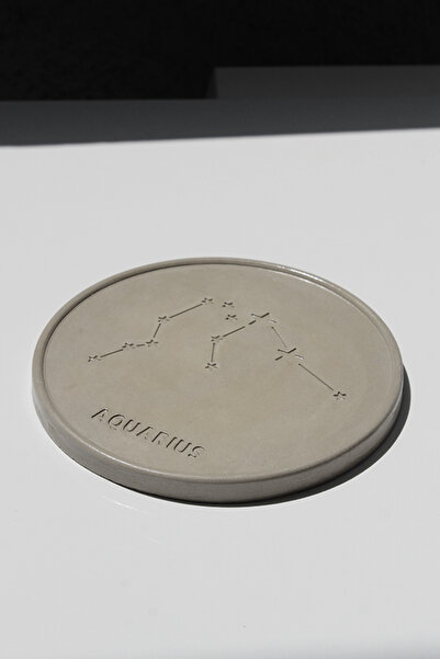 The Craft Thor برج الدلو Aquarius - برج رمادي خرساني تحت الكوب