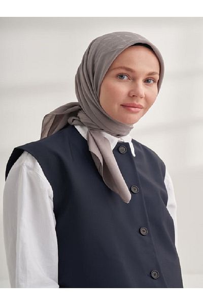 ARMANDA Seher a Pattern Scarf