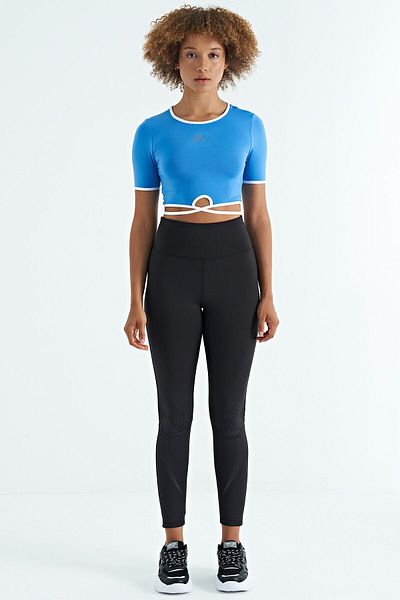 TOMMY LIFE Tricou crop pentru femei din țesătură pentru scufundări, cu cravată în talie Saks - 97266