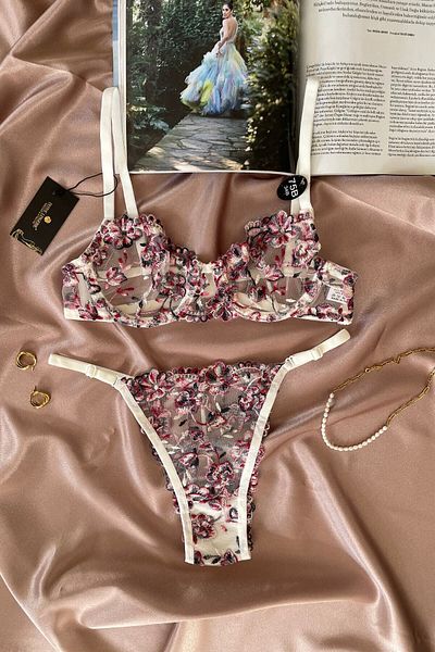 İntive Lingerie Cherry Γυναικείο Σετ Γυναικείο Σουτιέν Ροζ/Λευκό Floral
