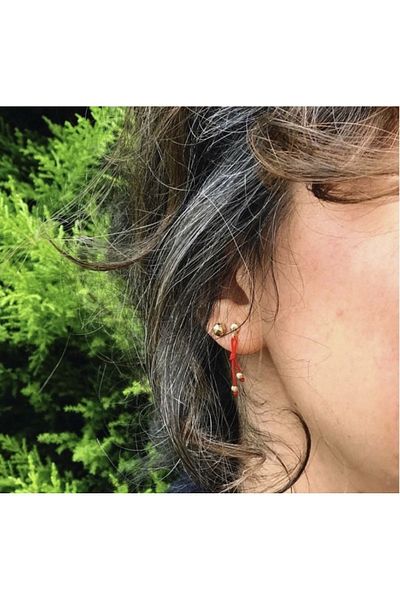 Black Beads Accessory حلق حبل أحمر مع دوريكا