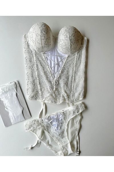 İntive Lingerie Σετ με πρόσθιο κορσέ με λουράκι μπροστά με λευκό δαντέλα