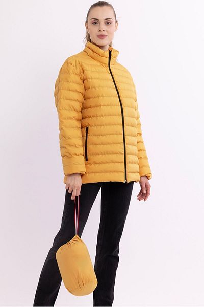 QAWWA Lightweight and Portable Women's Sports Jacket - Windproof, Fiber-Padded, Warm
