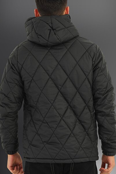 D1fference Men's Black Lined Windproof Hooded Sports Coat